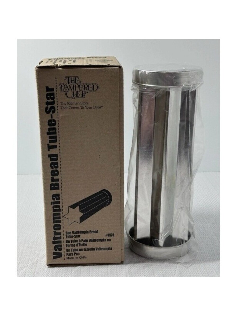 New Pampered Chef #1570 Valtrompia Bread Tube Star - NIB